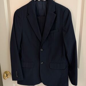 Boys Cat and Jack navy blue suit size 14.